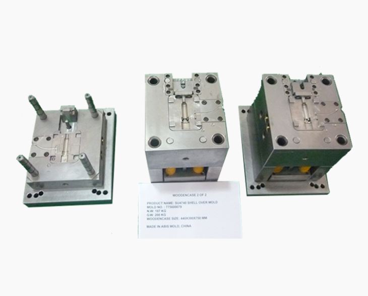Plastic connector electric parts injection mold